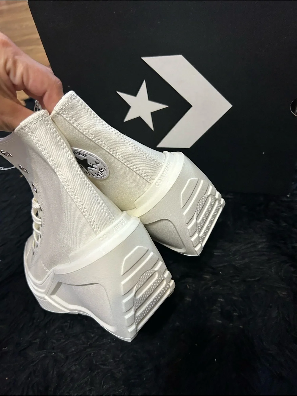 CONVERSE Chuck 70 de luxe wedge platform lace up shoes sneakers women’s 8 new